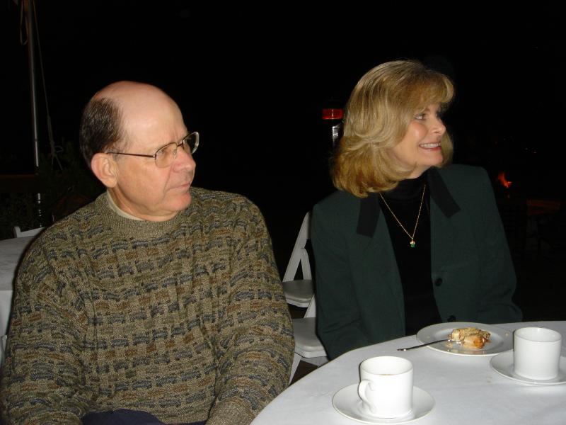 2004/12(Dec)/05(Escondido Party)/800x600_DSC00648.JPG